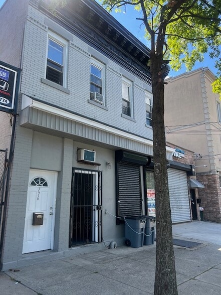 776 Richmond Ter, Staten Island, NY for lease - Building Photo - Image 2 of 14