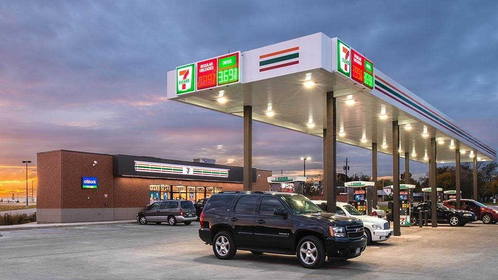 904 W Davis St, Conroe, TX for sale Primary Photo- Image 1 of 1