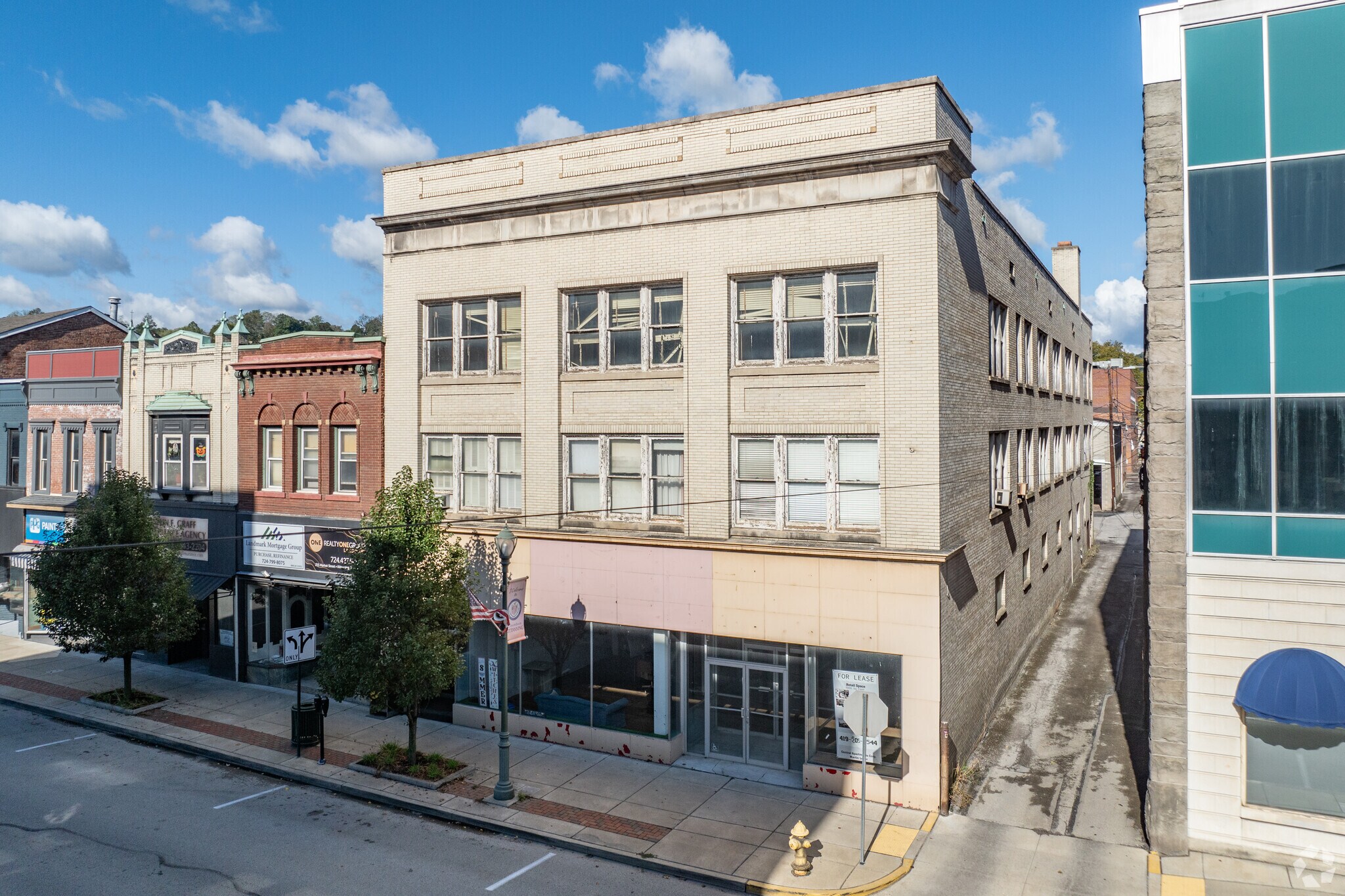 217 Market St, Kittanning, PA for sale Primary Photo- Image 1 of 1