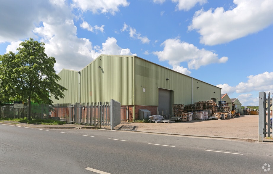 Hull Rd, Eastrington for sale - Primary Photo - Image 1 of 1