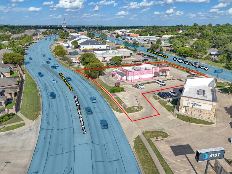 460 Grapevine Hwy, Hurst, TX for sale - Building Photo - Image 3 of 9