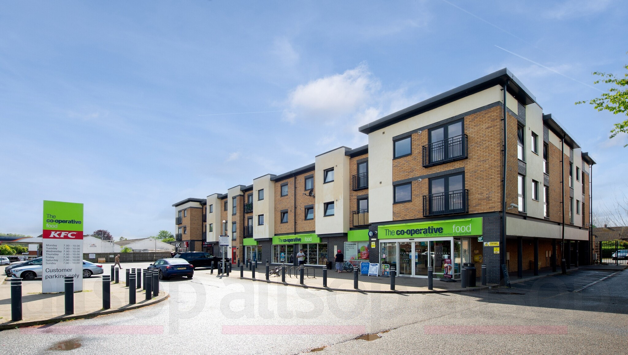 Buckingham Rd, Bicester for sale Primary Photo- Image 1 of 1