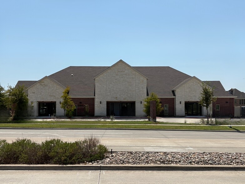 2350 Prosper Trl, Prosper, TX for lease - Building Photo - Image 1 of 3