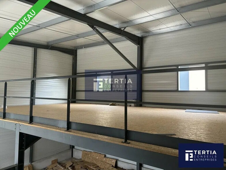 Flex in Vendargues for lease - Building Photo - Image 3 of 6