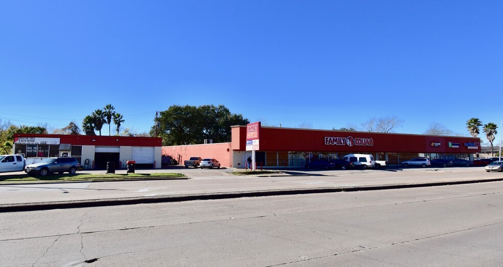 41224126 Telephone Rd, Houston, TX 77087