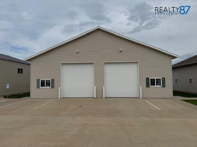 1154 Capital Dr SW, Cedar Rapids, IA for lease Building Photo- Image 1 of 10