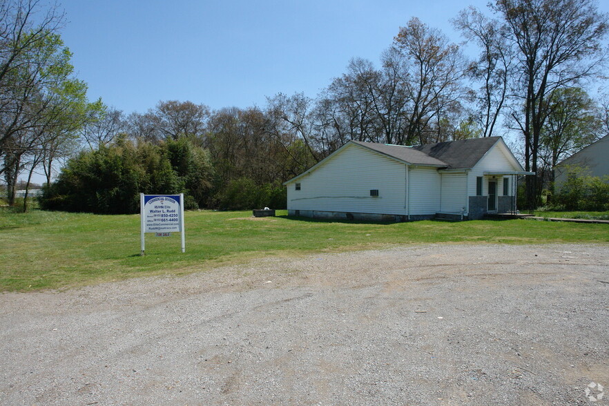 521 S Maple St, Lebanon, TN for sale - Building Photo - Image 1 of 1