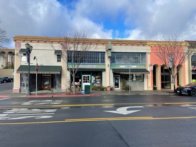 301 N Main St, Lakeport, CA for sale - Primary Photo - Image 1 of 9