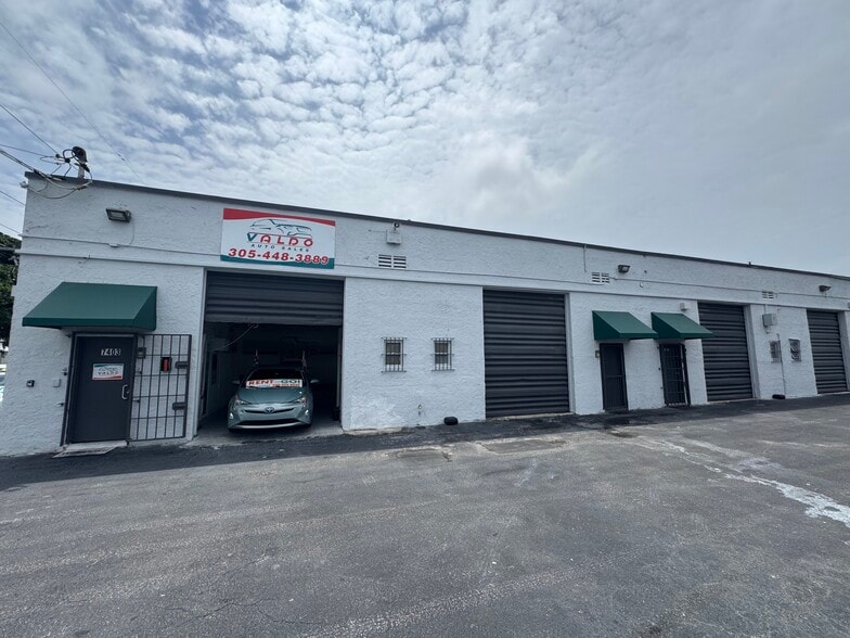 7403 NW 7th St, Miami, FL for lease - Building Photo - Image 2 of 3
