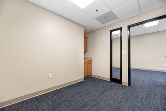 19720 Jetton Rd, Cornelius, NC for lease Interior Photo- Image 2 of 4