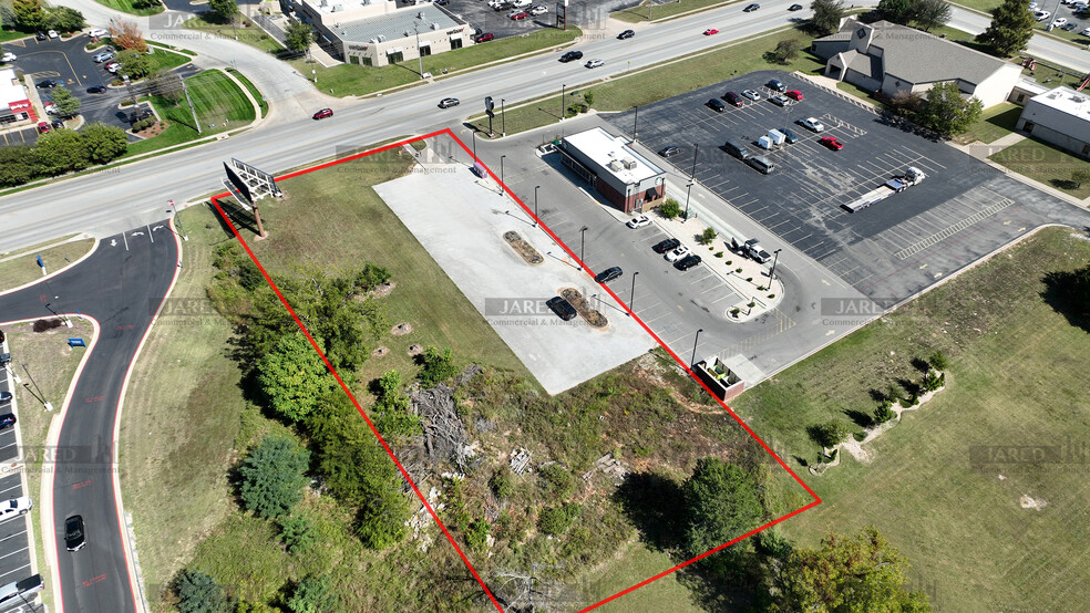 1630 W Republic Rd, Springfield, MO for lease - Building Photo - Image 3 of 10