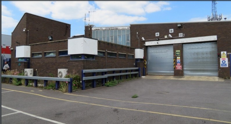 Monument Way West, Woking for sale Primary Photo- Image 1 of 1