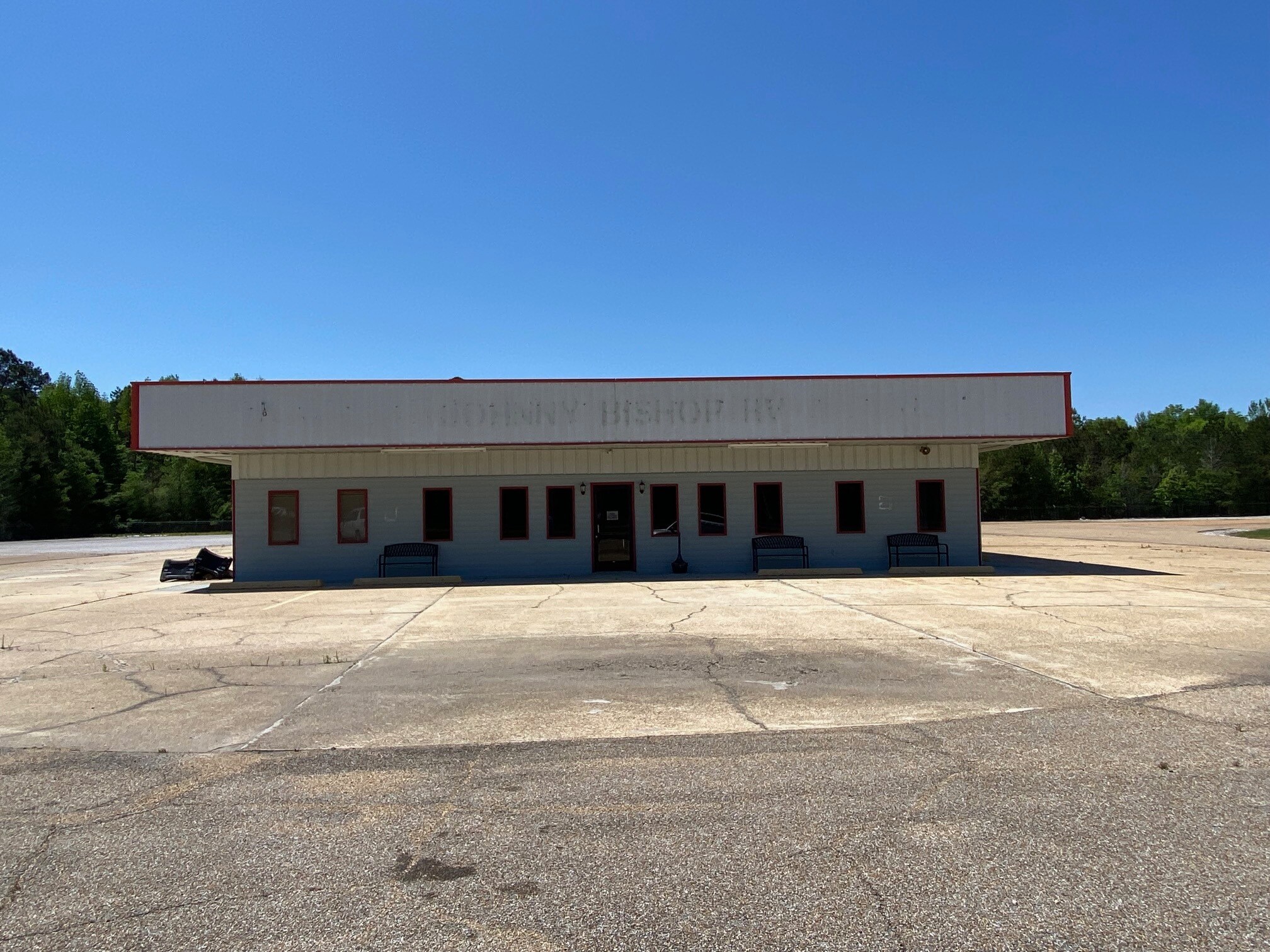 8971 US-45 Hwy, Columbus, MS for sale Building Photo- Image 1 of 13