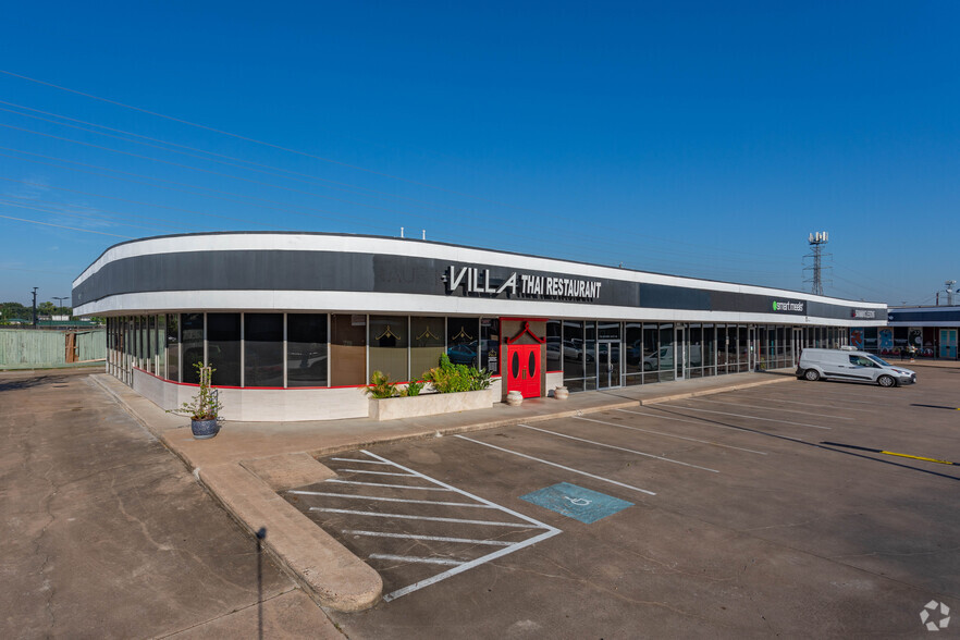 1100 Wilcrest Dr, Houston, TX for lease - Primary Photo - Image 2 of 11