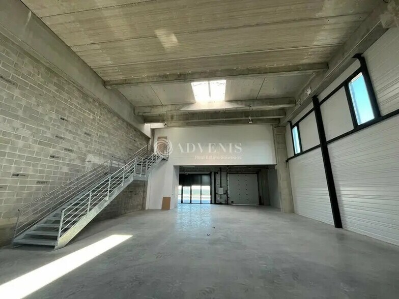 42 Rue Benoit Frachon, Bobigny for lease - Building Photo - Image 2 of 11