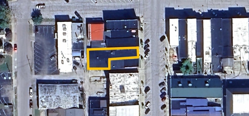 127 S Main St, Spencer, IN for sale - Primary Photo - Image 1 of 9