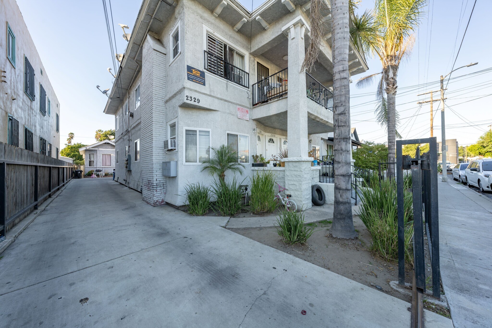 2323 Wall St, Los Angeles, CA for sale Building Photo- Image 1 of 1