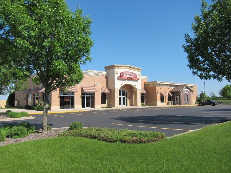 5100 Michaels Dr, Appleton, WI for sale - Primary Photo - Image 1 of 1