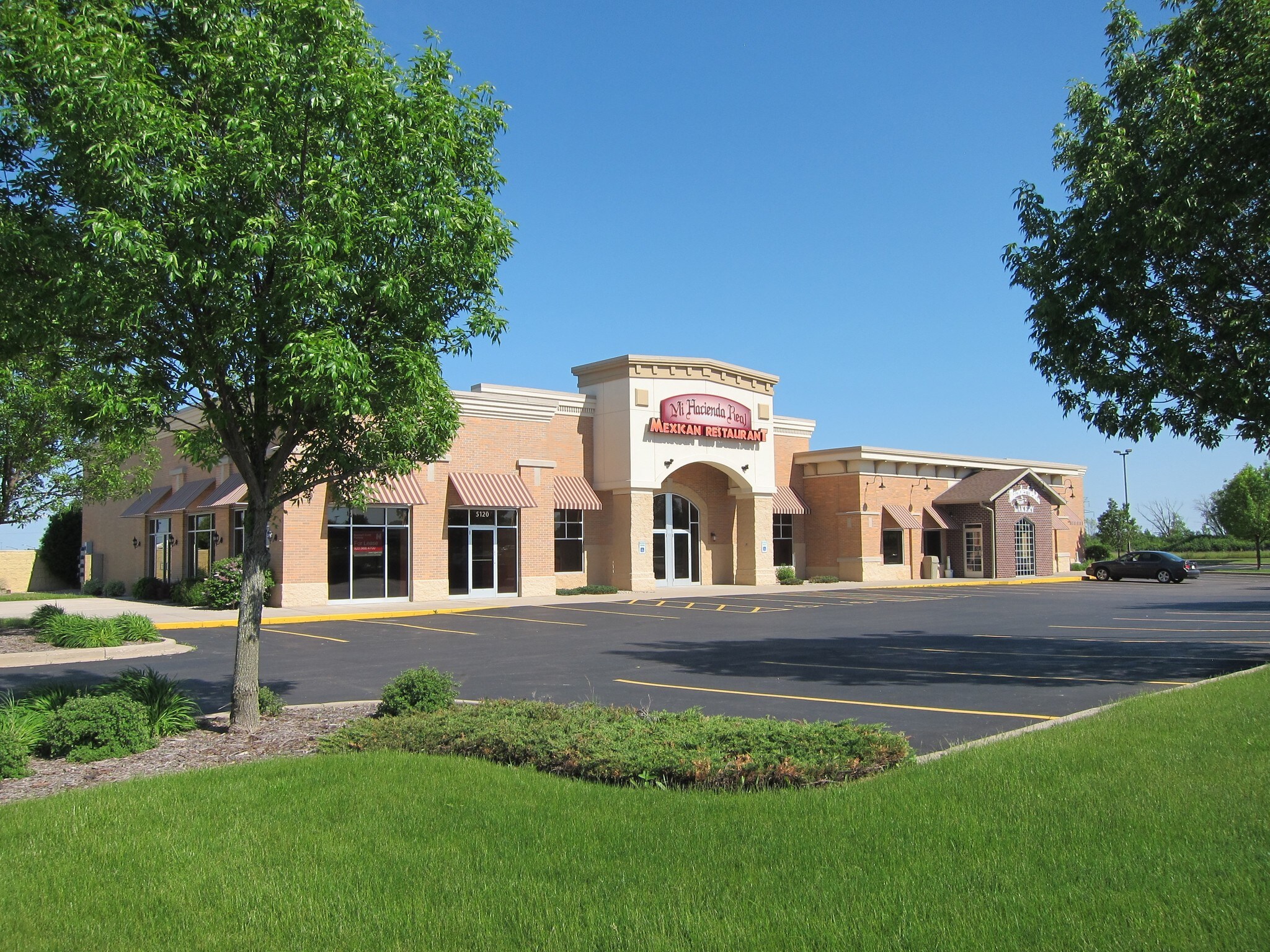 5100 Michaels Dr, Appleton, WI for sale Primary Photo- Image 1 of 1