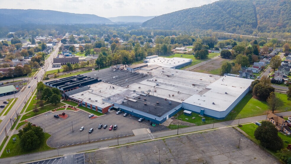 101 N Main St, Athens, PA 18810 Industrial for Lease