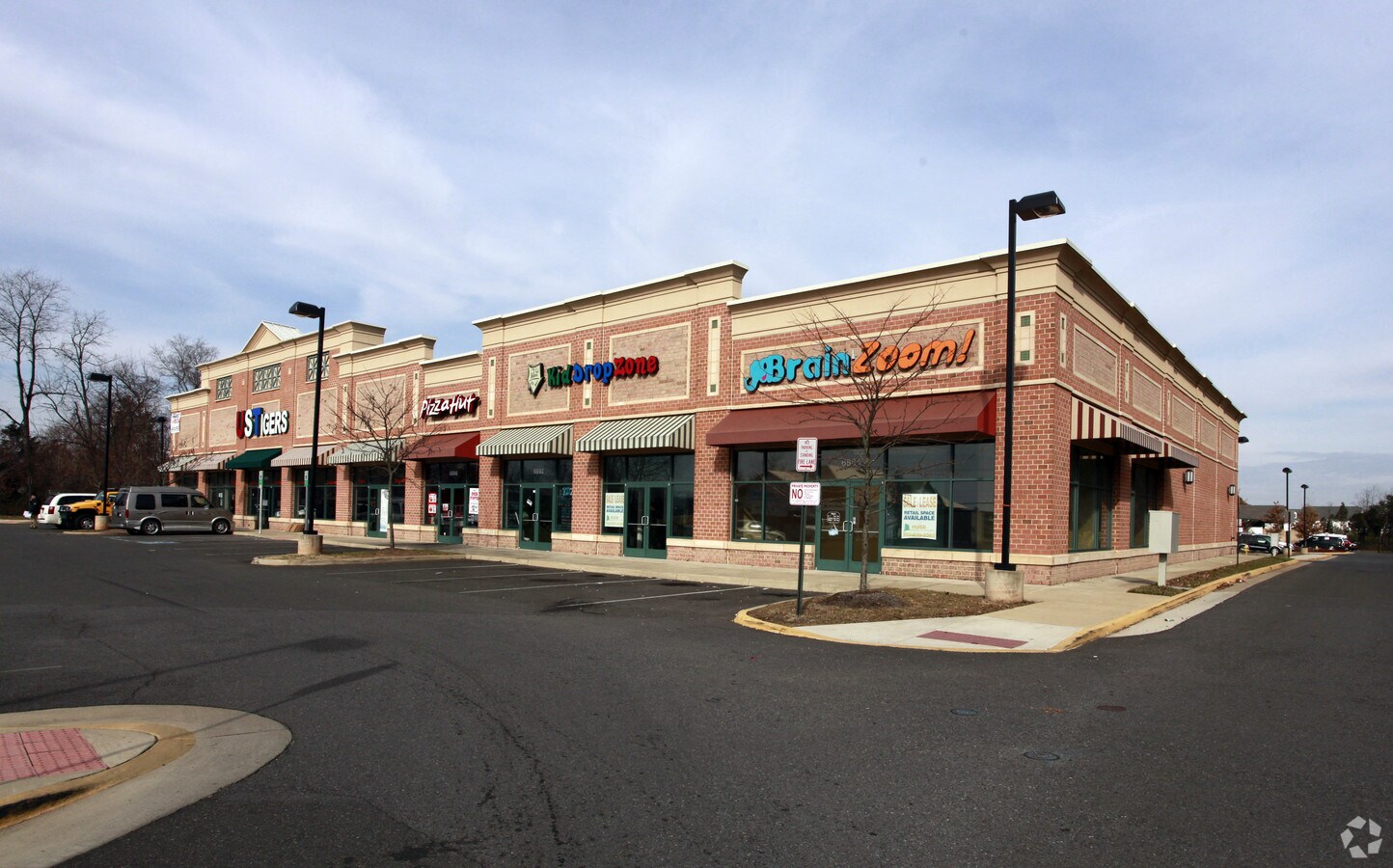 68846916 Piedmont Center Plz, Gainesville, VA 20155