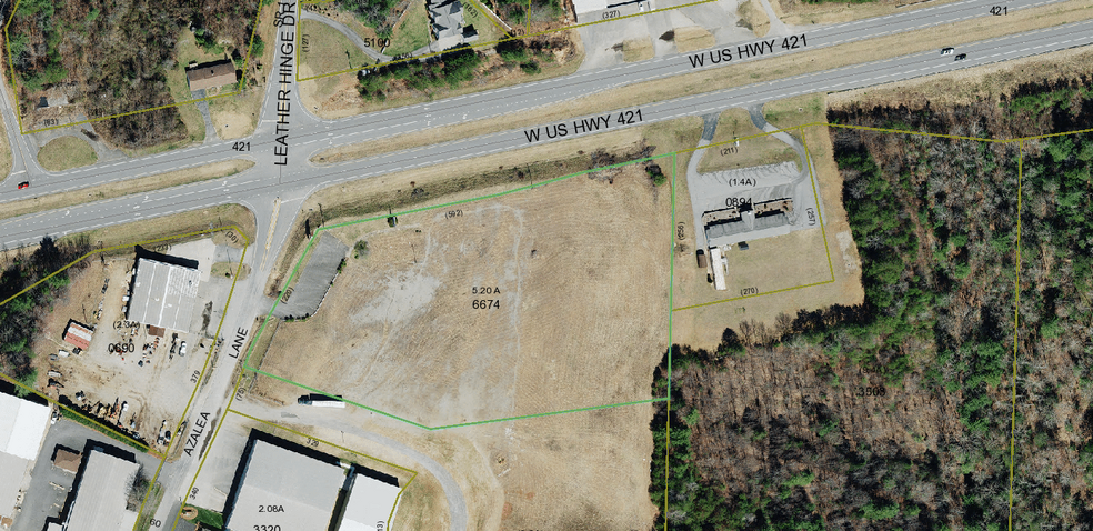 5875 W US Highway 421, Wilkesboro, NC for lease - Building Photo - Image 2 of 31