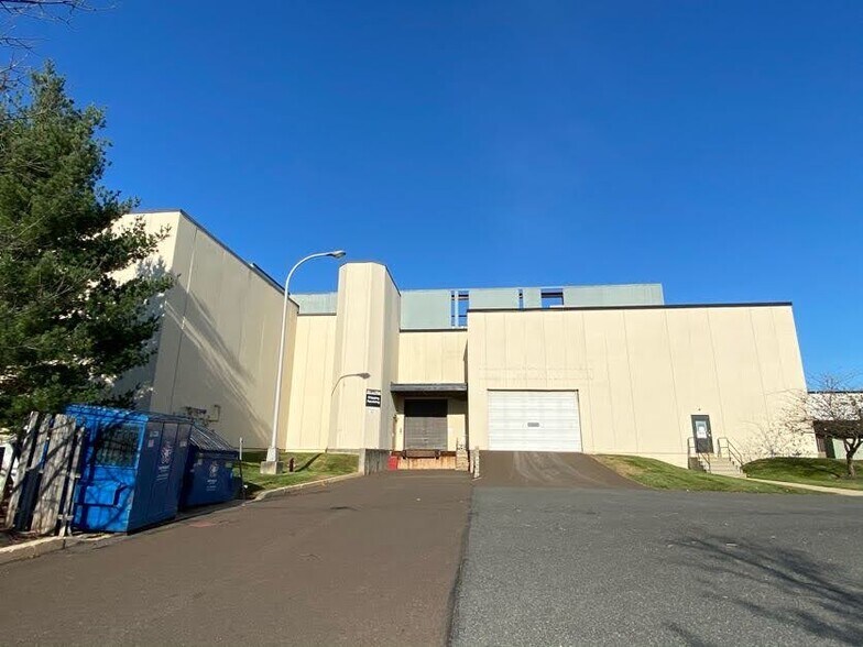 1180 Church Rd, Lansdale, PA 19446 Velocity Station