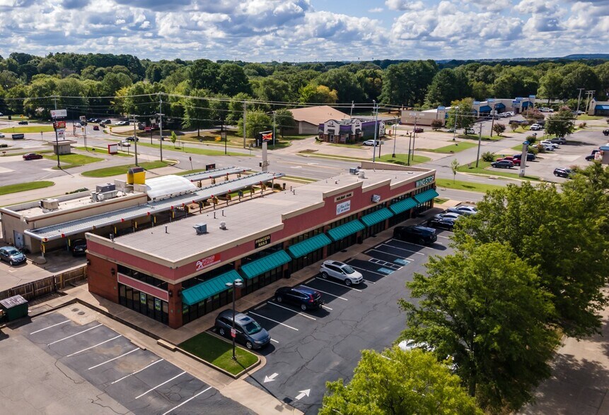 2730 Prince St, Conway, AR 72034 Retail for Lease