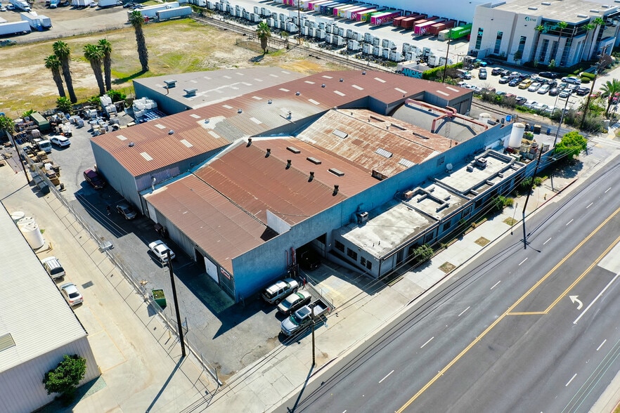 5928 S Garfield Ave, Commerce, CA for lease - Building Photo - Image 2 of 9