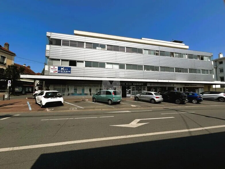 Office in Corbeil-Essonnes for lease - Building Photo - Image 2 of 10