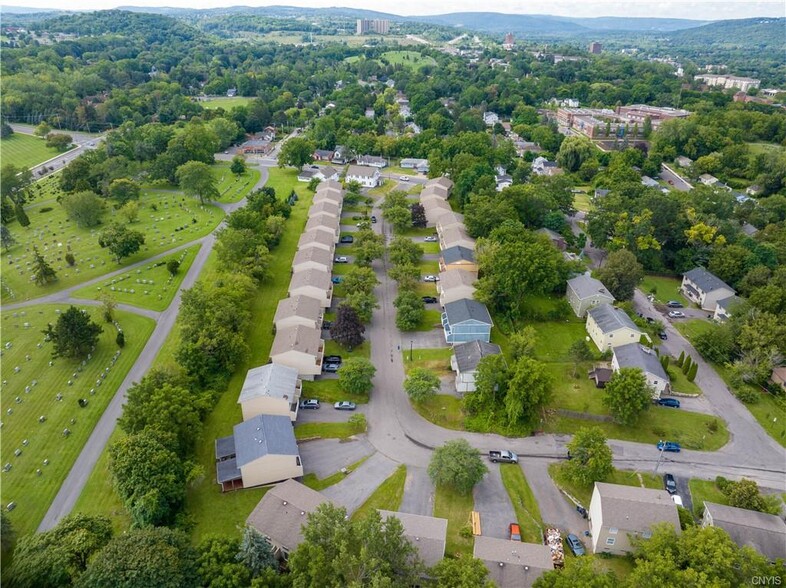 205-274 Robert Dr, Syracuse, NY for sale - Aerial - Image 2 of 24