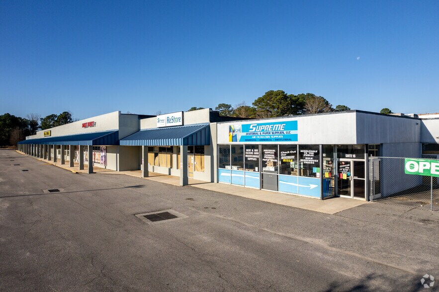1300 E Broad Ave, Rockingham, NC for sale - Primary Photo - Image 1 of 1