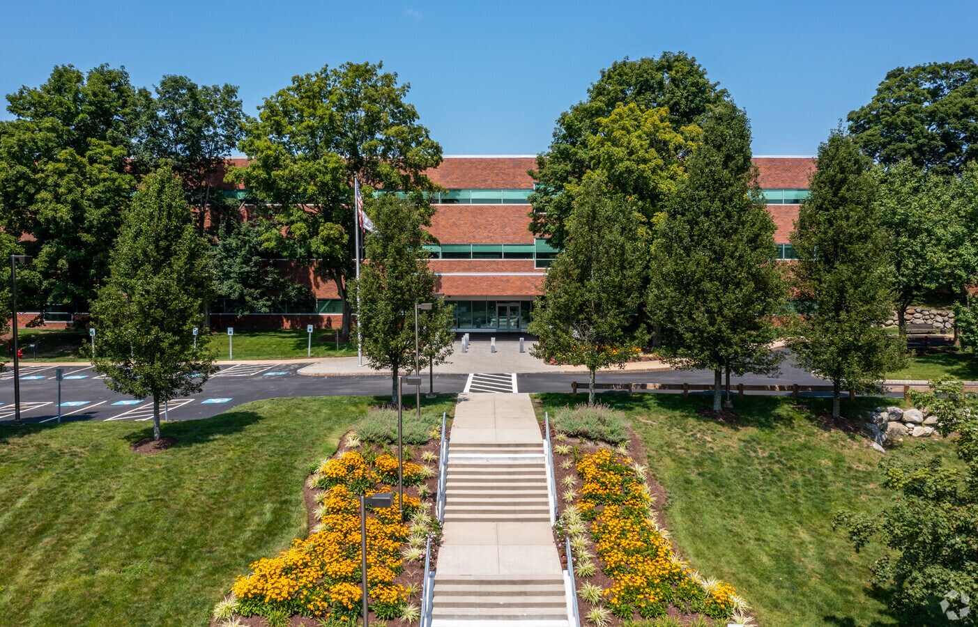 550 King St, Littleton, MA 01460