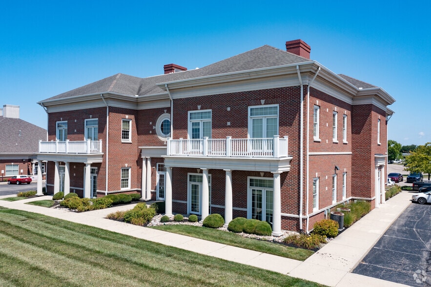 8075 Washington Village Dr, Dayton, OH for lease - Building Photo - Image 1 of 6