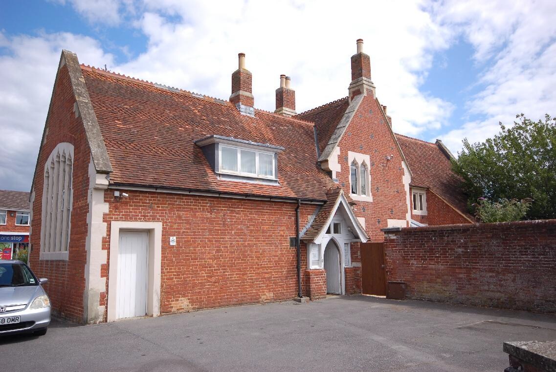 The Square, Lymington for sale Primary Photo- Image 1 of 1