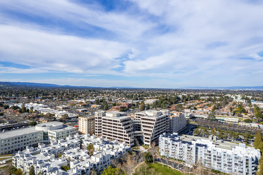 20400 Stevens Creek Blvd, Cupertino, CA for lease - Aerial - Image 3 of 22