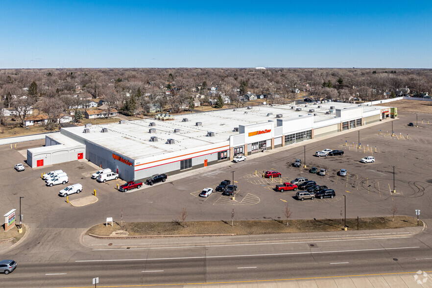 8943-8949 University Ave NE, Blaine, MN for lease - Aerial - Image 3 of 7