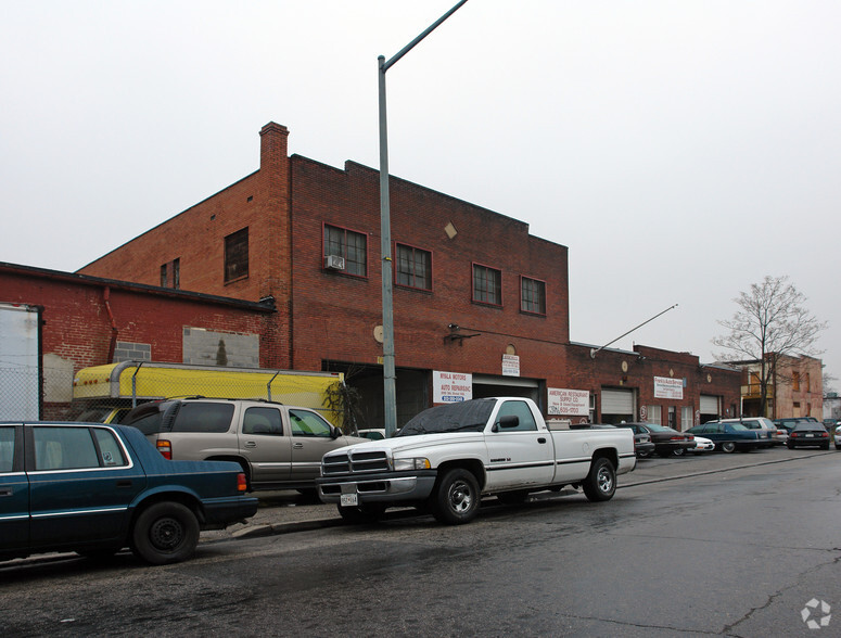 2110-2116 5th St NE, Washington, DC for lease - Building Photo - Image 2 of 3