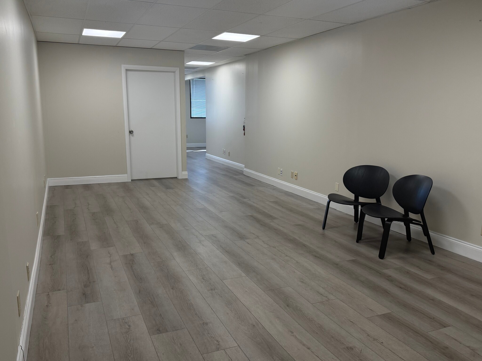 9900 W Sample Rd, Coral Springs, FL for lease Interior Photo- Image 1 of 4