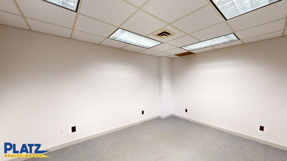 702 McClurg Rd, Boardman, OH for lease - Building Photo - Image 3 of 16