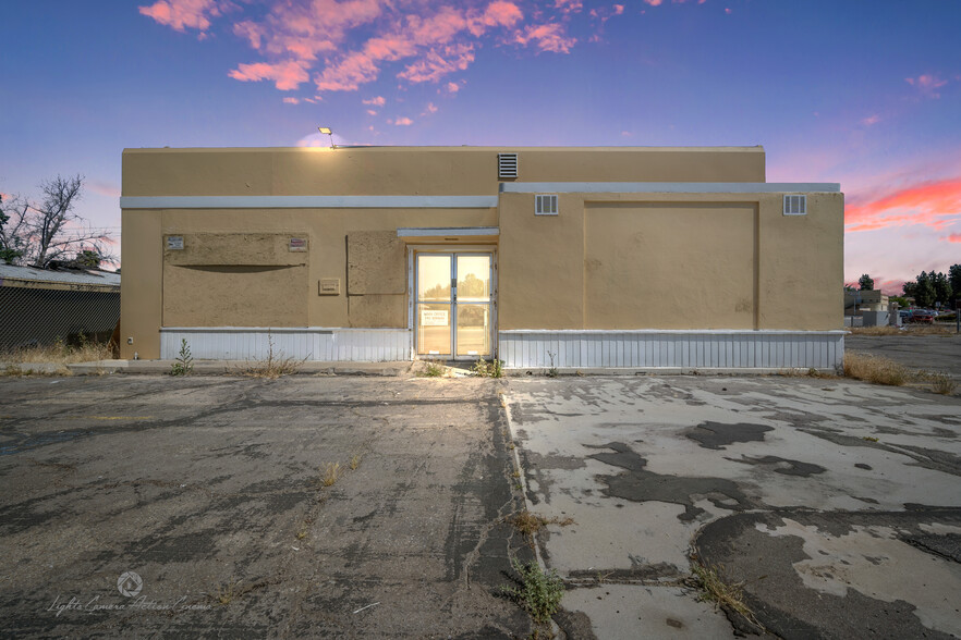 240 Bernard St, Bakersfield, CA for sale - Building Photo - Image 1 of 1