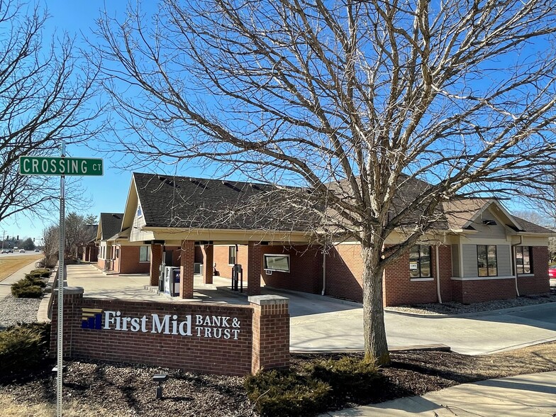 2911 Crossing Ct, Champaign, IL for sale - Building Photo - Image 1 of 1