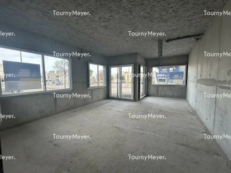 Office in Rezé for lease - Interior Photo - Image 3 of 4