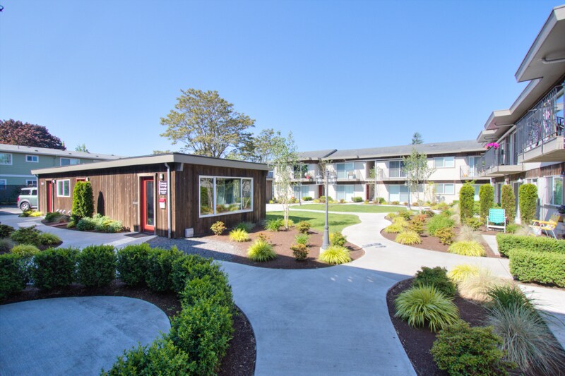 10332 NE Oregon St, Portland, OR for sale - Primary Photo - Image 1 of 1