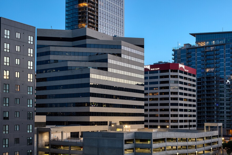 215 S State St, Salt Lake City, UT for lease - Building Photo - Image 1 of 21