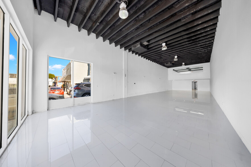 1833-1839 NW 20th St, Miami, FL for lease - Interior Photo - Image 1 of 30