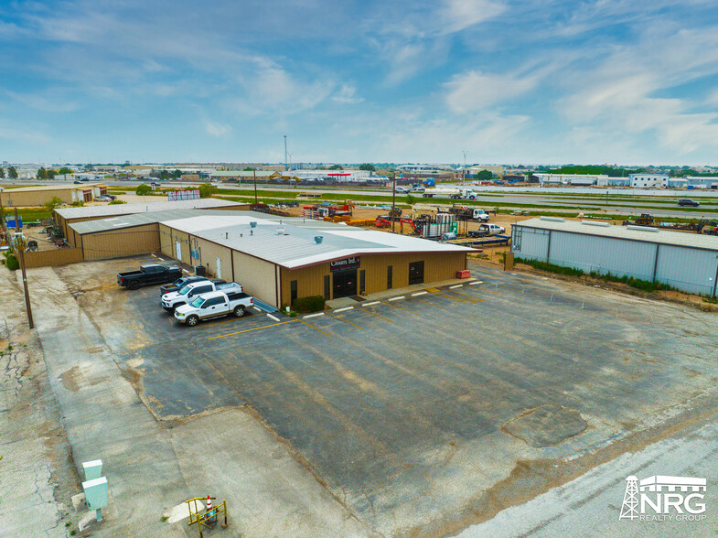 2031 Trade Dr, Midland, TX for lease - Building Photo - Image 2 of 20