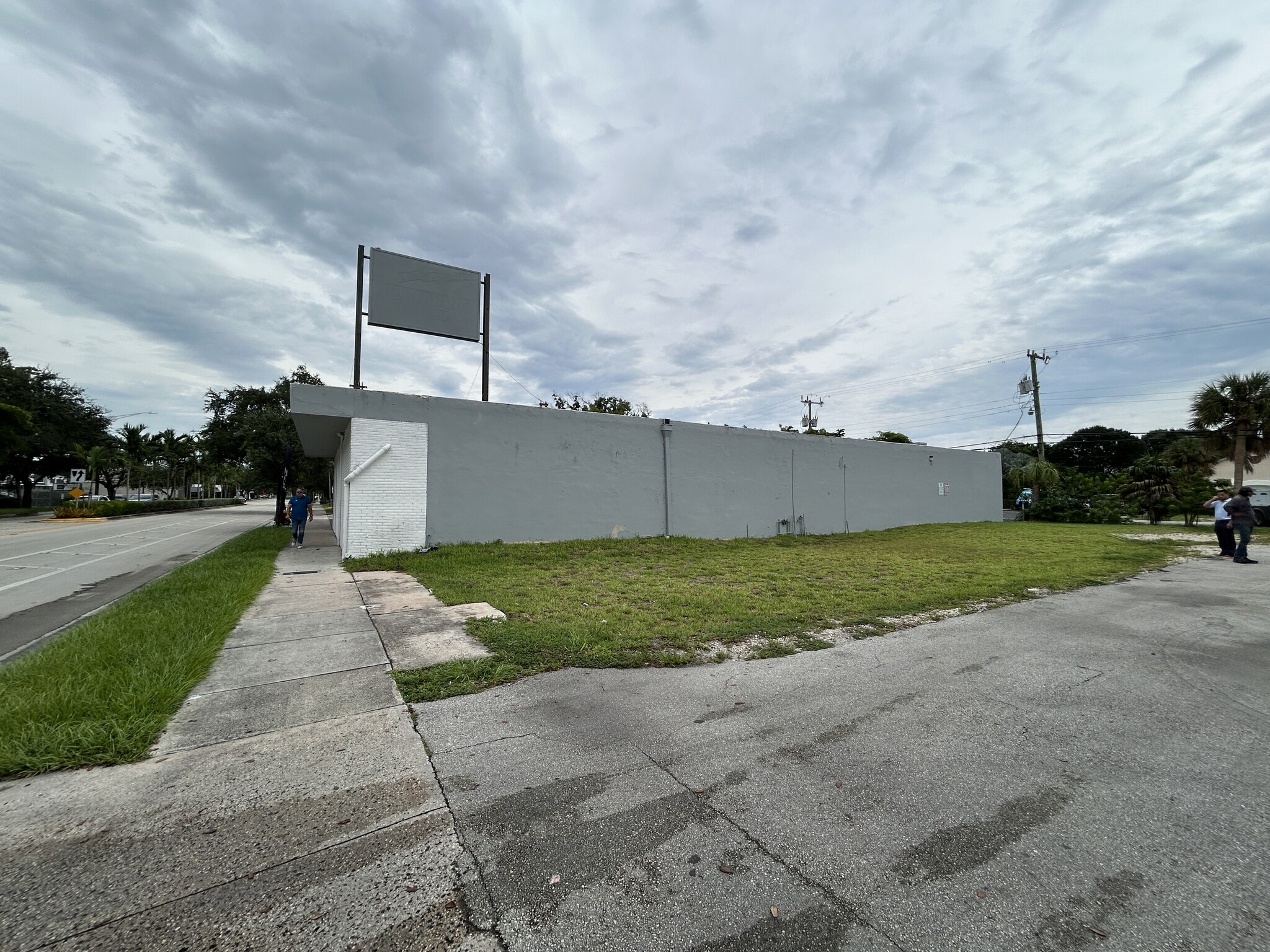 1408 NE 4th Ave, Fort Lauderdale, FL for sale Building Photo- Image 1 of 6