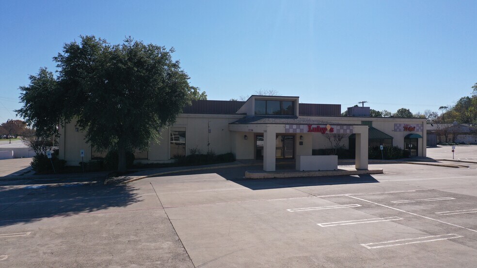 3301 Gus Thomasson Rd, Mesquite, TX for sale - Building Photo - Image 1 of 1
