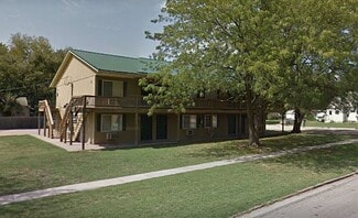 More details for 709-713 Sylvan St, Emporia, KS - Multifamily for Sale